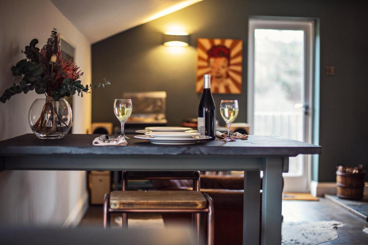 Black Mountains Stylish Hideaway, Nr Crickhowell Llanbedr  エクステリア 写真