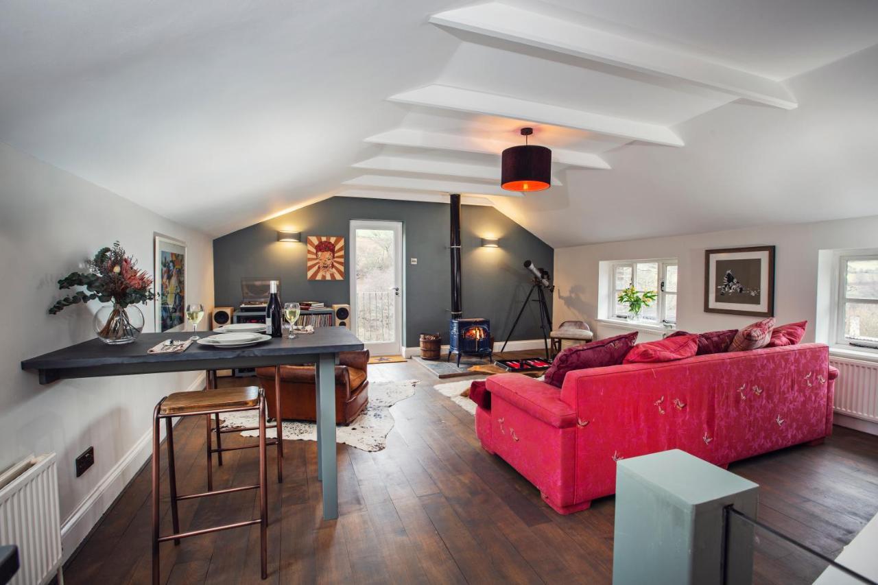 Black Mountains Stylish Hideaway, Nr Crickhowell Llanbedr  エクステリア 写真